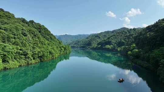 航拍湖南省资兴市小东江晴天青山绿水景观