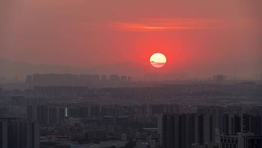 城市日落太阳落山特写延时