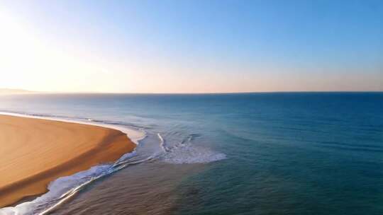 海滩海洋日出航拍全景