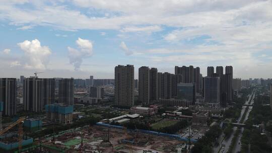 雨后的城市