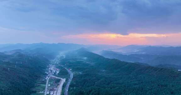 重庆石柱冷水沪渝高速及山谷黄昏航拍延时