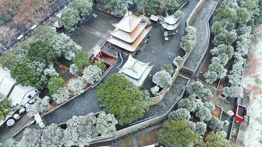 岳阳楼雪景