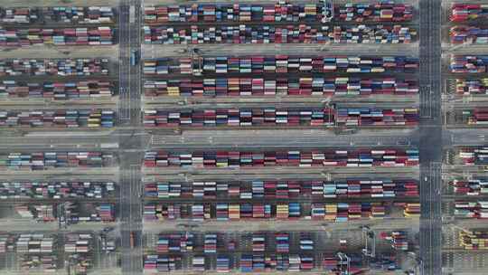 中国上海集装箱码头视频素材模板下载