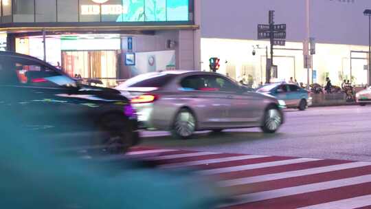 长沙夜晚夜景汽车车辆车流交通市区街道街景