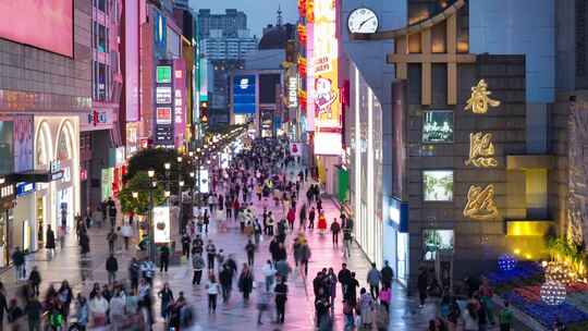成都春熙路商业街步行街人流街景夜景延时