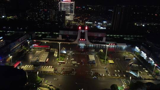 航拍湖南岳阳火车站夜景视频素材模板下载