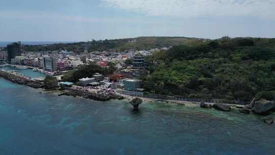 台湾海上神奇海景与海岛港湾鸟瞰图小柳秋