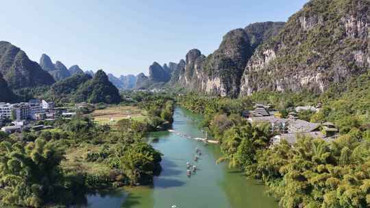 广西桂林阳朔山水遇龙河竹筏漂流航拍