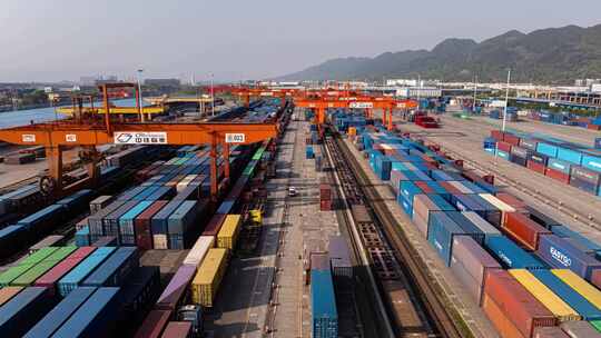 重庆西部物流园团结村站航拍延时4K