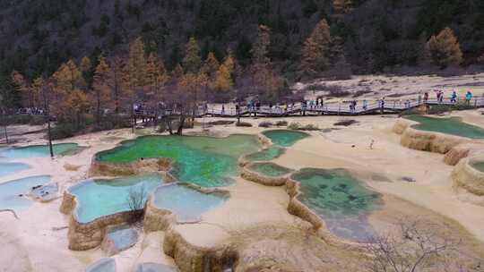 航拍四川九寨沟黄龙景区争艳池映月池迎宾池