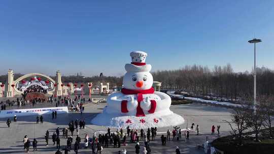 哈尔滨太阳岛雪博会大雪人航拍