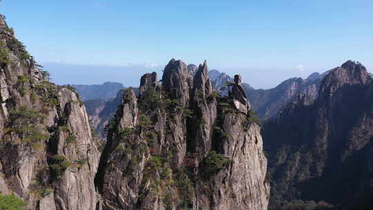 航拍黄山震撼壮观笔架峰