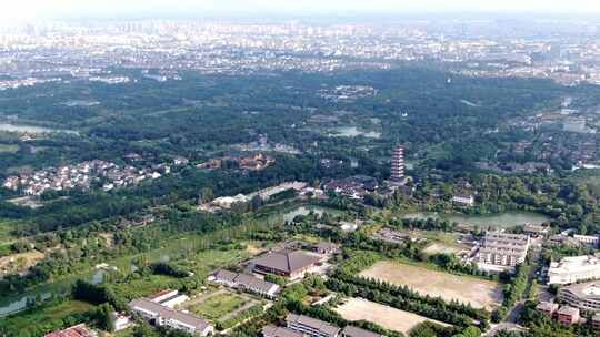 航拍瘦西湖风景区大明寺栖灵塔观音山景区