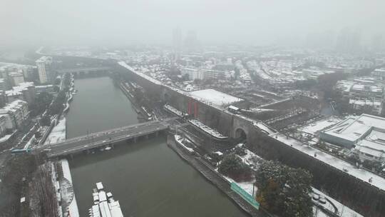 4k航拍南京中华门明城墙雪景