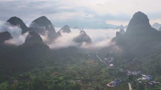 桂林漓江风光 烟雨漓江