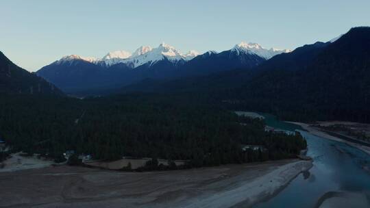 航拍西藏古乡湖风景