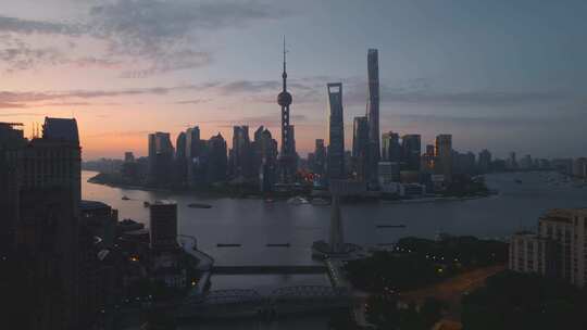 上海浦东陆家嘴黄浦江东方明珠朝霞日出航拍