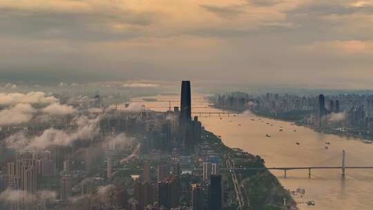 航拍雨后黄昏平流雾武汉长江两岸建筑风光