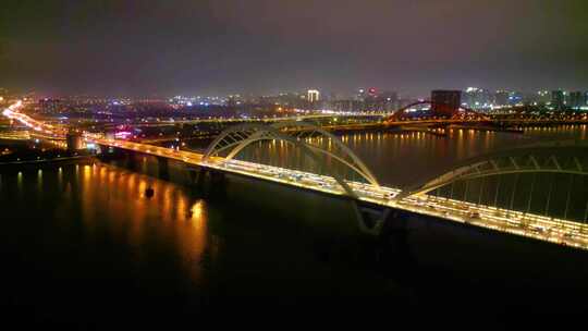 杭州钱塘江九堡大桥夜晚车流延时视频素材模板下载