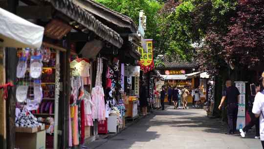 成都锦里古街走路第一视角路上行人街景人流