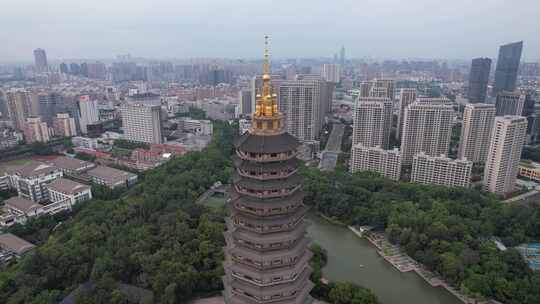 江苏常州红梅公园天宁禅寺航拍