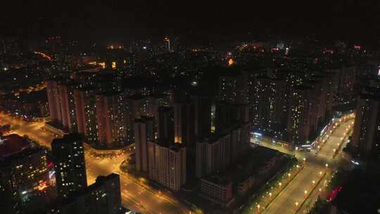 城市建筑大楼道路交通夜景视频素材模板下载