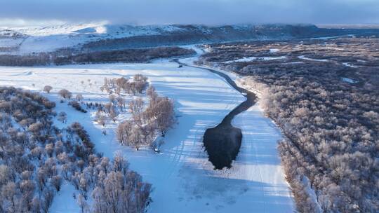 航拍内蒙古根河湿地雪景