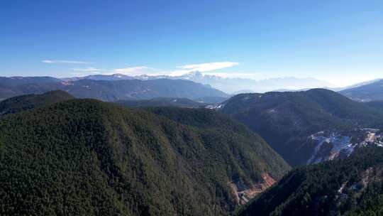 云南香格里拉雪山