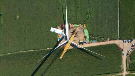 新能源风机机舱叶片组装 风机安装建设