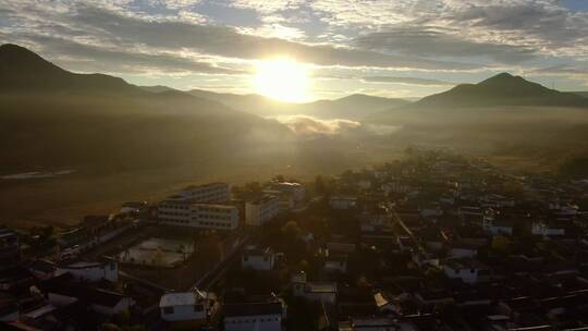 云南山村