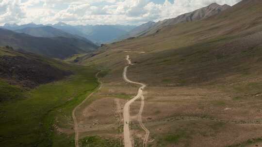 山谷，道路，汽车，山脉