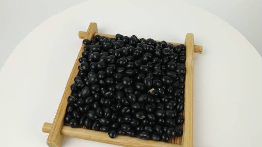 青仁黑豆有机食品五谷杂粮豆类4k视频视频素材模板下载
