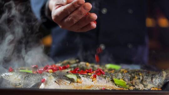 烤鱼制作过程 美食 川菜 鲜美烤鱼