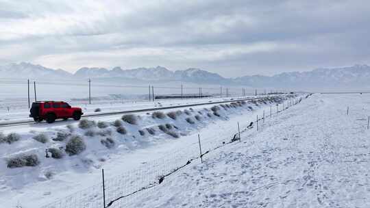 冬季新疆自驾 公路自驾 旅行 冰天雪地