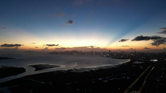 深圳湾日落夕阳霞光万丈