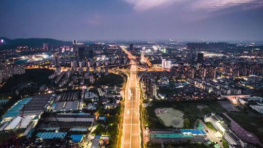 城市高架桥夜景车流航拍8K延时