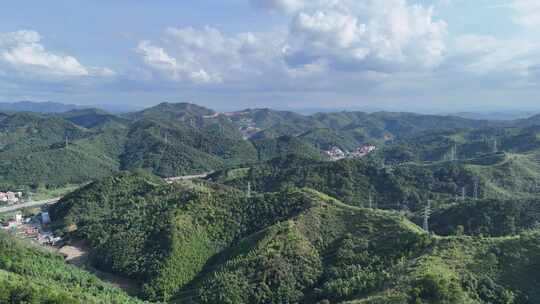 连绵起伏山川航拍