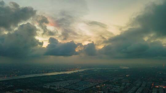 暴风雨来临4K延时天气