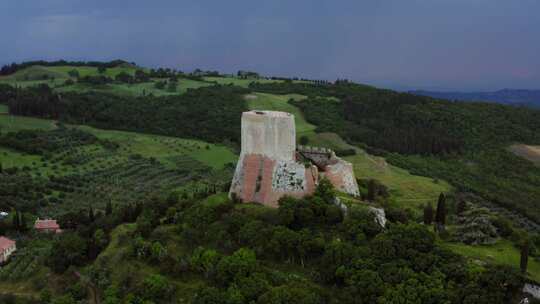 Roca D Orcia，Castigl