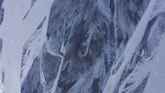 飞行在大河支流系统之上冰岛空中融化冰川水视频素材模板下载