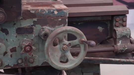 【镜头合集】钢铁机器加工零件齿轮车轮