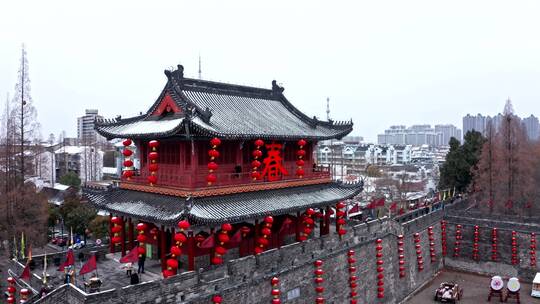 湖北荆州古城春节氛围实拍航拍视频