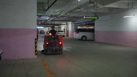 停车场 停车位  车来车往  地下停车场视频素材模板下载