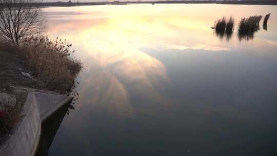 夕阳 河边 日落 晚霞