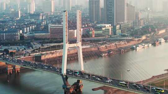 江西南昌城市建筑风光赣江八一大桥航拍视频素材模板下载