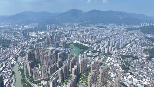 福州长乐城市建筑风光航拍长山湖公园风景