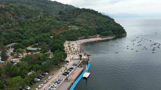 抚仙湖明星鱼洞风景区海边沙滩湖泊