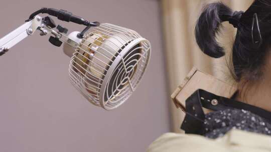 艾灸 中医 理疗