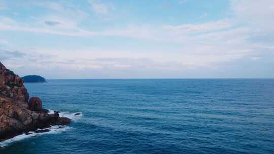 大海蓝色海浪花航拍俯拍海边海面沙滩唯美