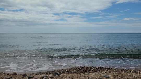 海边海浪拍打沙滩海浪声